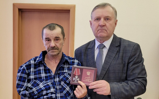Орден Мужества вручили  отцу  погибшего участника спецоперации